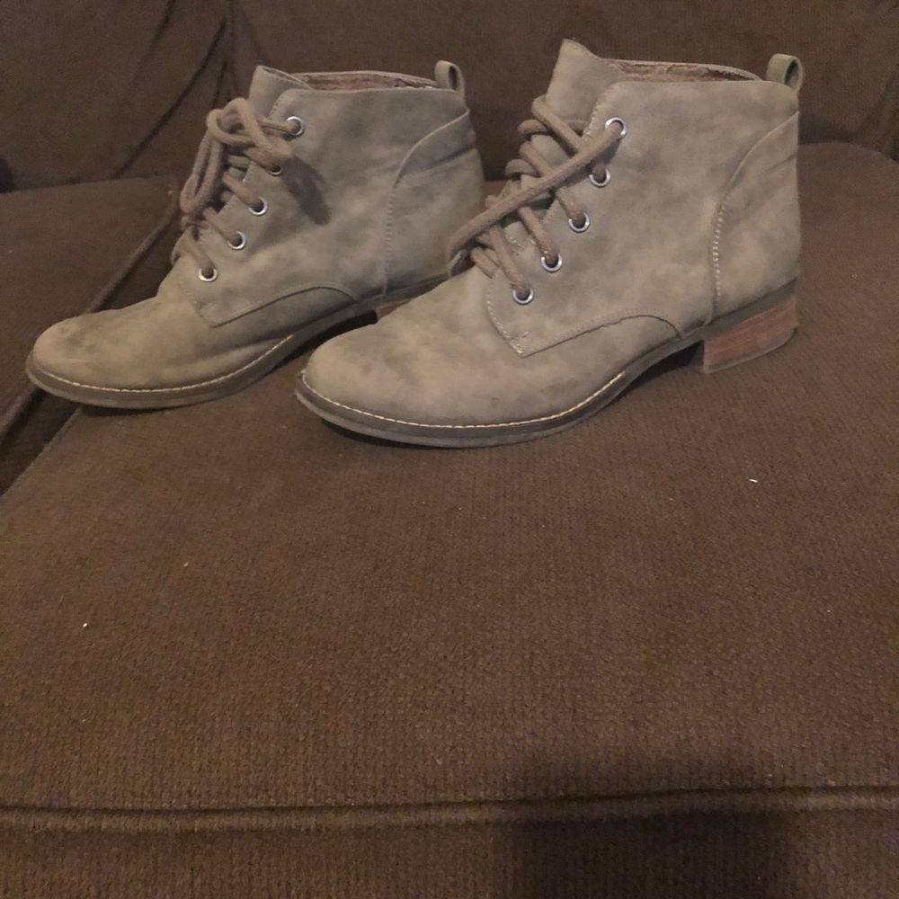 Booties - Picture 3 of 3